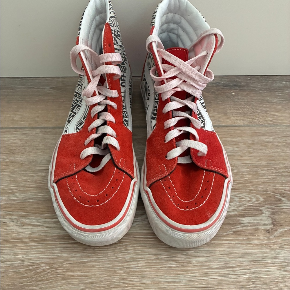 Vans Red and White Low-Top Skate Shoe Men’s 6.5 Excellent condition